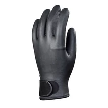 fekete_belelt_nitril_vedokesztyu